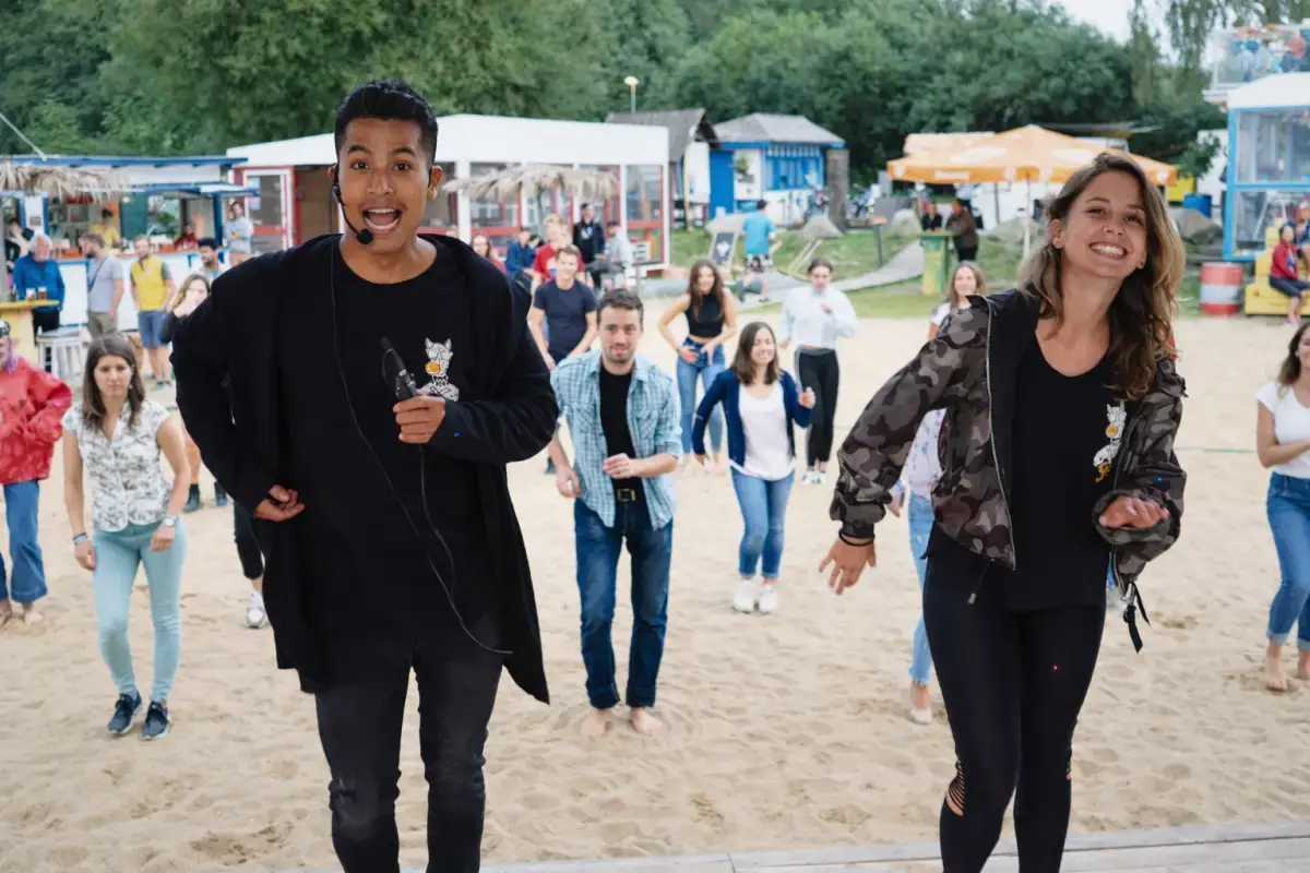 Salsa-Escuela -Windy